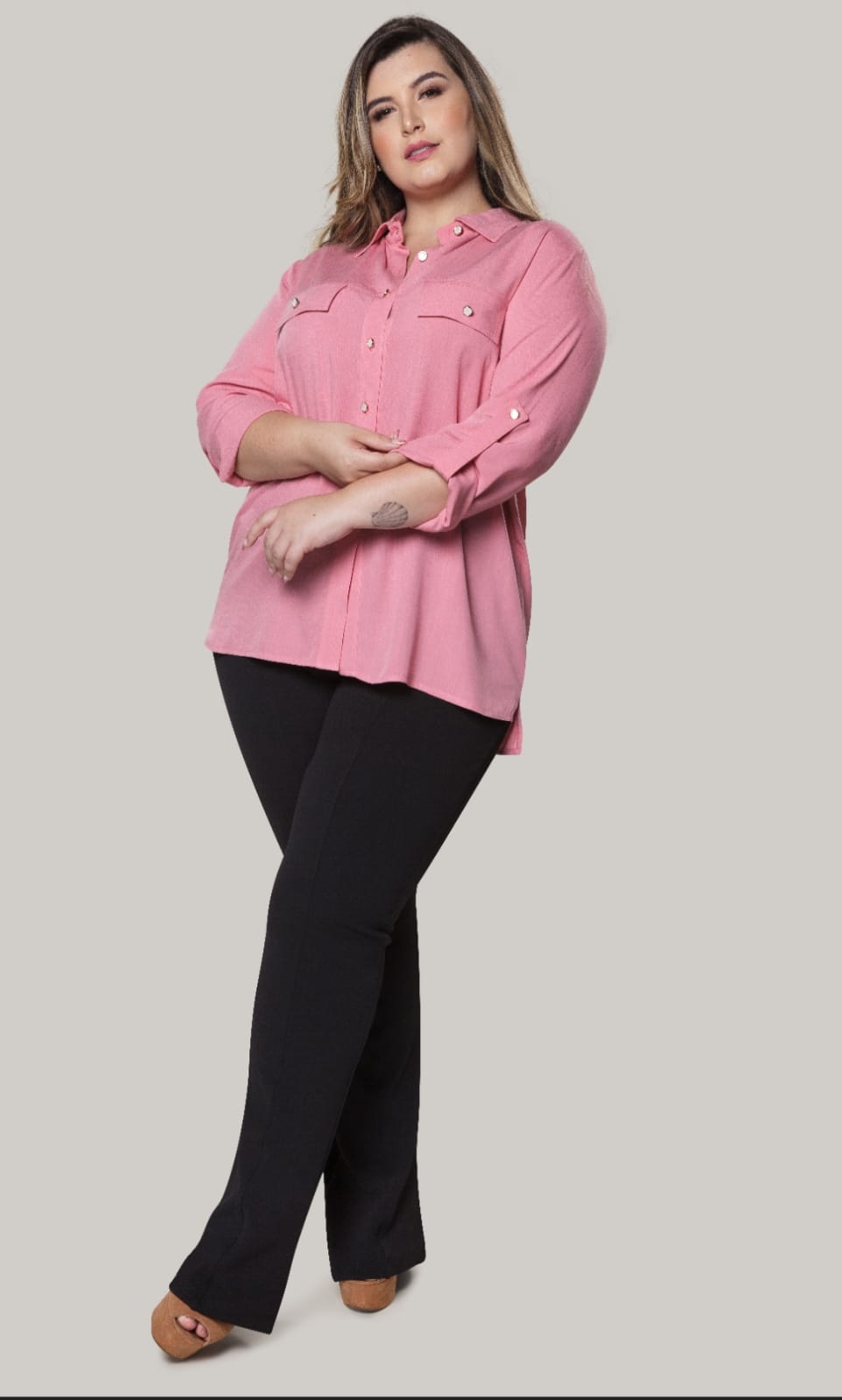 Camisa Feminina Maxi Alfaiataria Manga Longa Plus Size